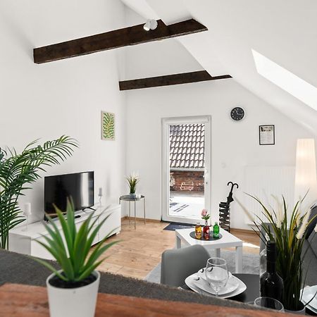 Mola Apartments-Charmante Ferienwohnung Im Herdecke Zentrum Fuer 3 Personen-Grosse Dachterrasse-Grill-Gratis Parken-Wlan Exterior foto