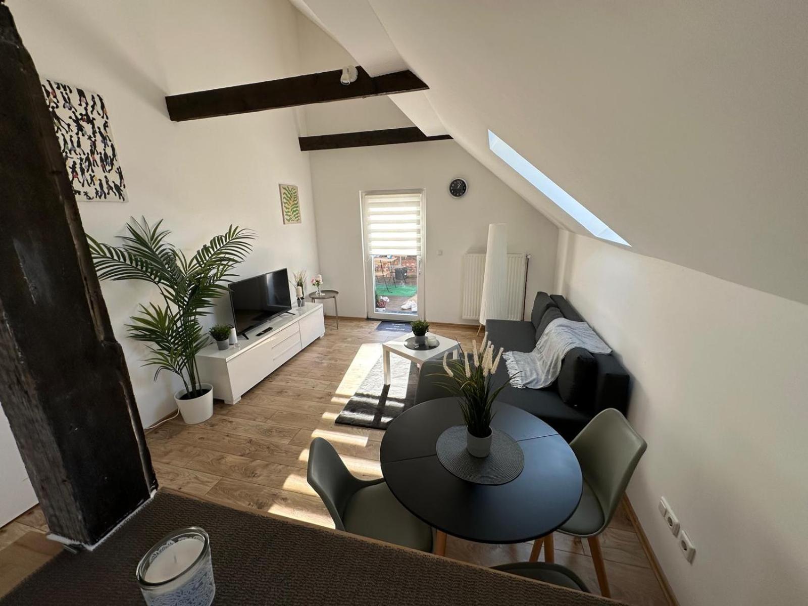 Mola Apartments-Charmante Ferienwohnung Im Herdecke Zentrum Fuer 3 Personen-Grosse Dachterrasse-Grill-Gratis Parken-Wlan Exterior foto