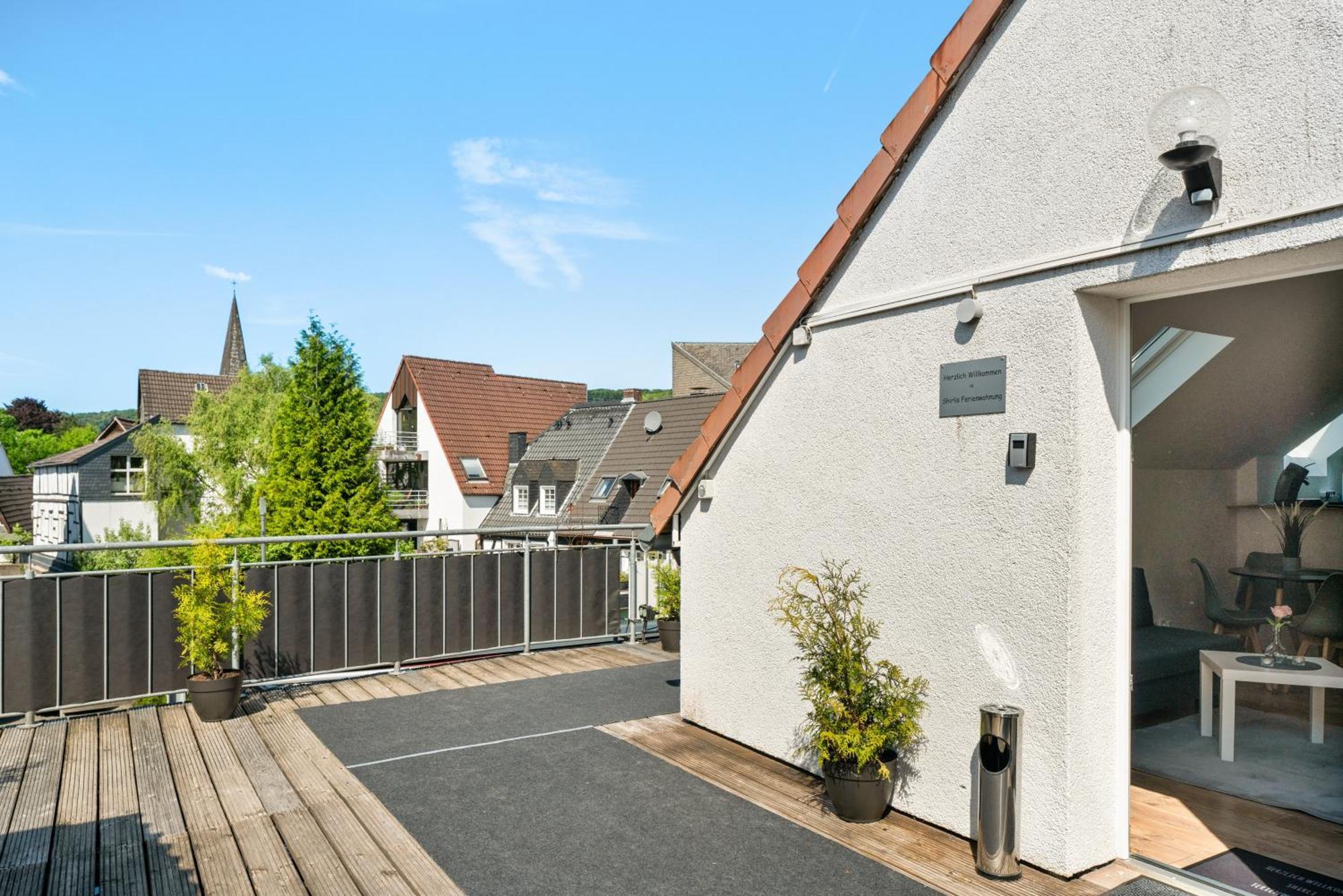 Mola Apartments-Charmante Ferienwohnung Im Herdecke Zentrum Fuer 3 Personen-Grosse Dachterrasse-Grill-Gratis Parken-Wlan Exterior foto